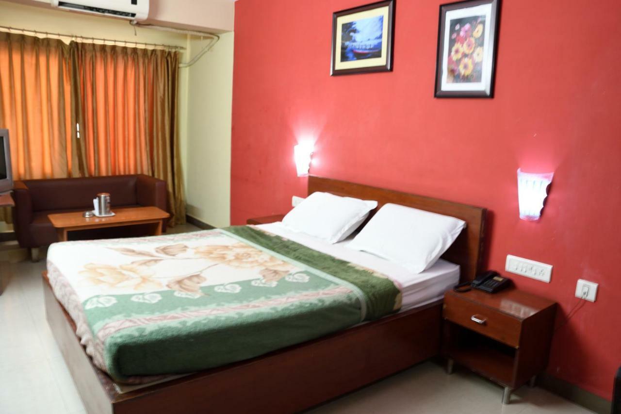 Hotel Ganesh Palace Mysore Exterior foto